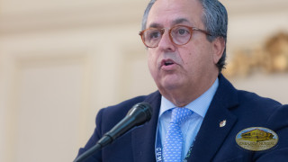 Alvaro Alarcó senador