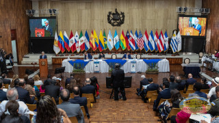 Sesión Justicia y Democracia 