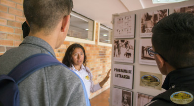 Recibiendo información.