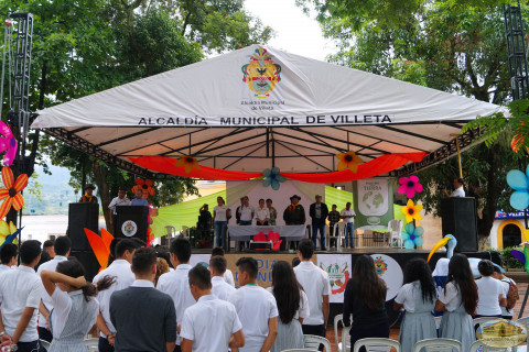 Actos protocolarios en la celebración Actos protocolarios