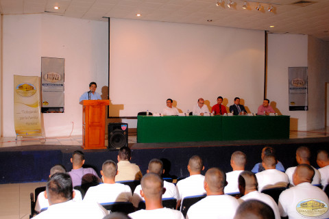 Orlando Zepeda Arias segundo visitador de la comisión estatal de derechos humanos.