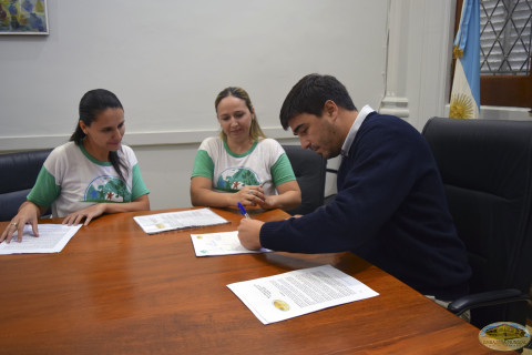 Firmando proclama