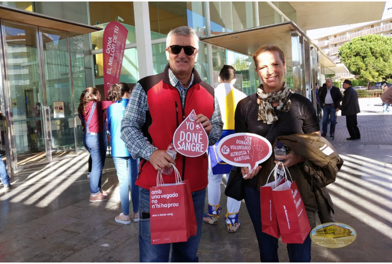 Donantes durante  la jornada en la ciudad de Salou