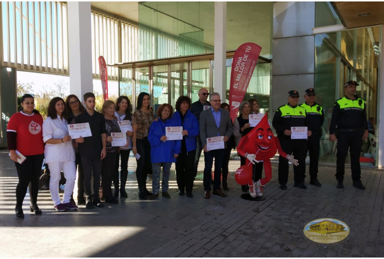 Presencia de diferentes entidades  en la Jornada de Donación, parte de la 12 Maratón, en Madrid