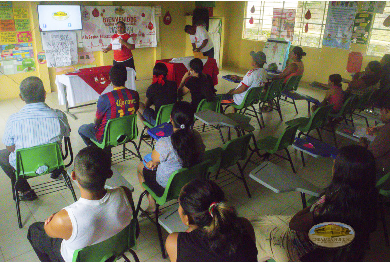 Sesión educativa del PEC VIDA