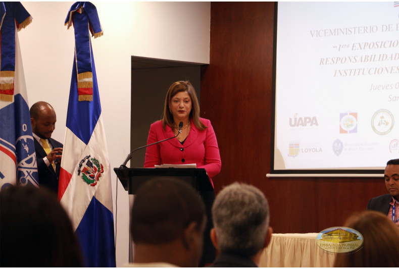 Dra. Enid Gil, Viceministra de Extensión Social Universitaria del Ministerio de Educación Superior, Ciencia y Tecnología (MESCyT)