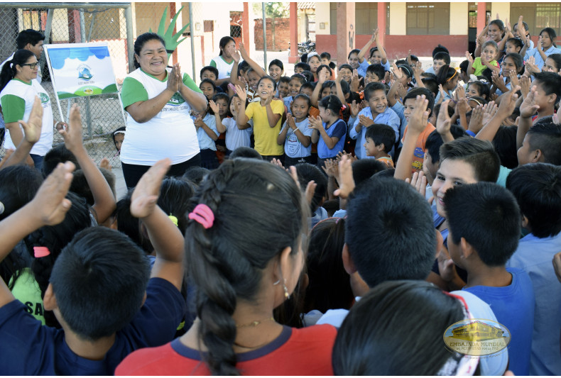 Estudiantes de educación inicial y primaria participan activamente de los talleres