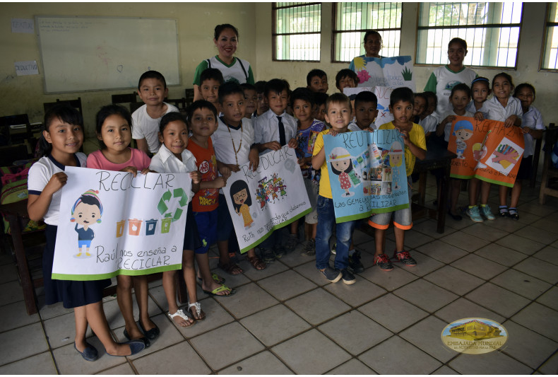 Estudiantes participan activamente de las exposiciones de cuidado ambiental