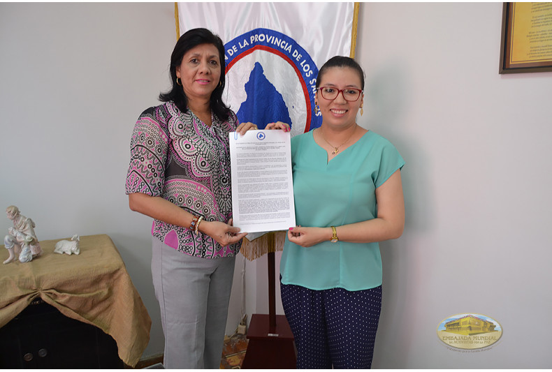 Entrega de manifiesto de la Gobernación de Los Santos